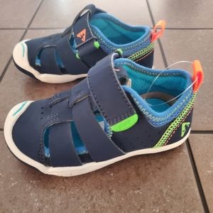 PLAE toddler Sam shoe (never worn)
